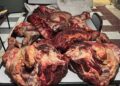 Decomisan 80 kilos de carne clandestina en Vallecito: la llevaba oculta en el asiento trasero de un auto