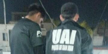 Allanaron una casa en Rawson y detuvieron a un hombre por un robo