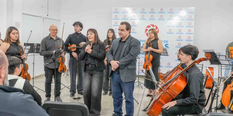 La Orquesta Escuela de Chimbas deslumbró a la comunidad con un emotivo concierto