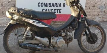 Insólito robo en Caucete: se llevó una moto de una escuela y la policía la halló dentro de otro colegio
