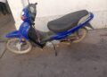 Un vecino persiguió a un delincuente que intentó robarle una moto y un aire acondicionado