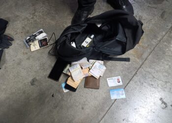 Manejaba ebrio en moto con marihuana y casi $2,5 millones en efectivo