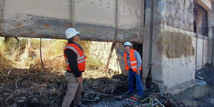 Emergencia en el Dique Pachimoco: pusieron en funcionamiento 10 de sus 17 compuertas