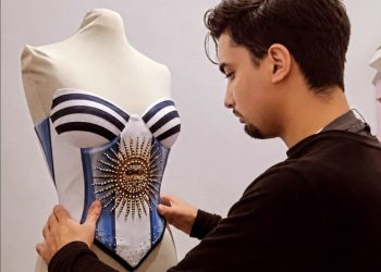 Ignacio Fiol, el diseñador sanjuanino que transforma la costura artesanal en alta moda