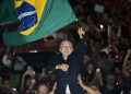 Lula da Silva ganó un histórico balotaje a Flávio Bolsonaro