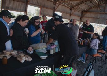 El Tren Solidario arribó a Las Casuarinas: asistencia, donaciones y la revalorización de la historia ferroviaria