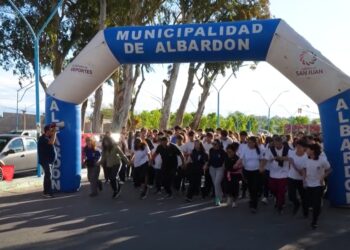 Albardón vivió una fiesta deportiva y familiar con la maratón del Colegio Nuestra Señora de los Desamparados
