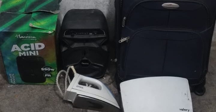 Capturaron a una pareja con armas caseras: el hombre tenía pedido de captura