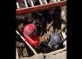 Operativo de rescate en Albardón: salvan a un obrero que cayó a una fosa en plena obra