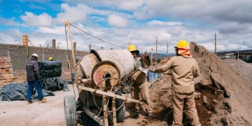 Daniela Rodríguez recorrió las obras del nuevo Polideportivo Techado de Chimbas