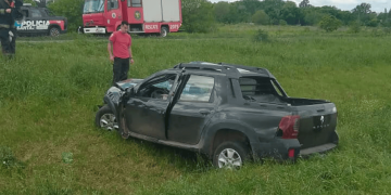 Accidente fatal: murió una mujer en un choque entre una camioneta y un camión