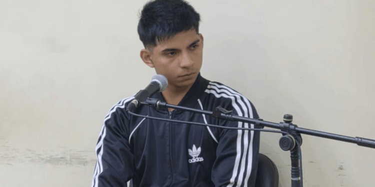 Condenan a un joven por compartir archivos de abuso sexual infantil y destruirán el celular